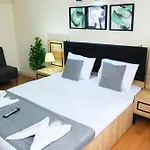 Taksim Nikea 80 Aparthotel Provincia di Istanbul