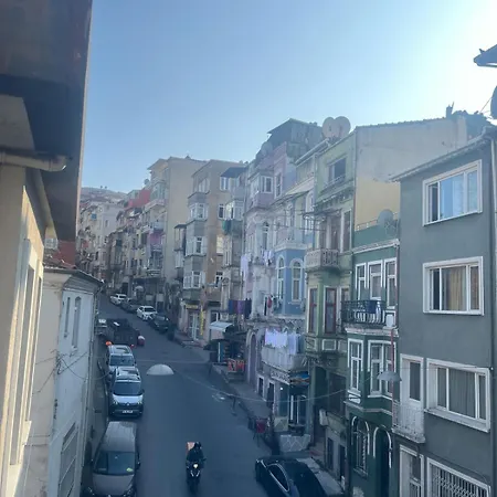 Aparthotel Taksim Nikea 80 *