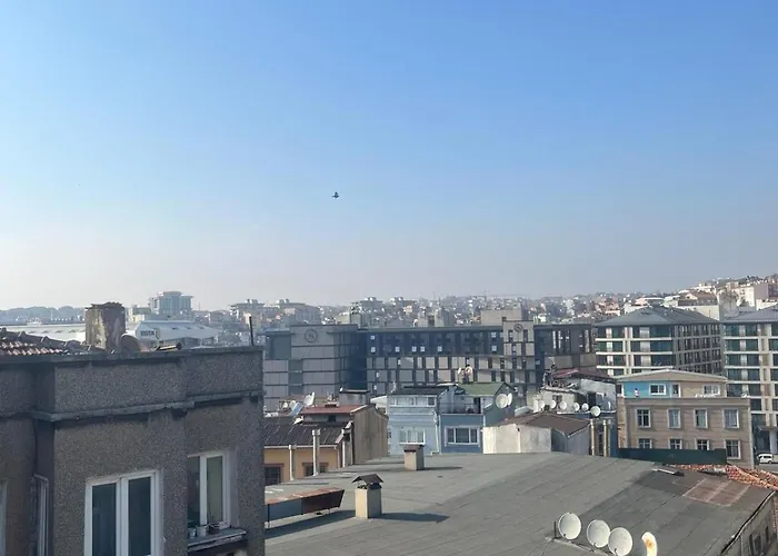 아파트호텔 Taksim Nikea 80 3*