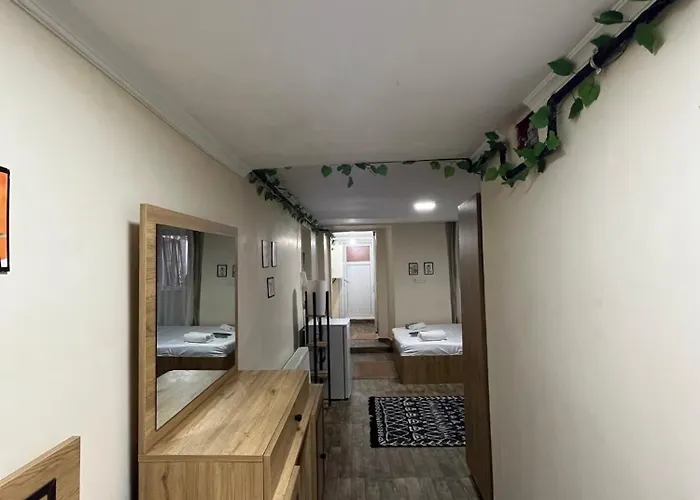 Taksim Nikea 80 아파트호텔 3*